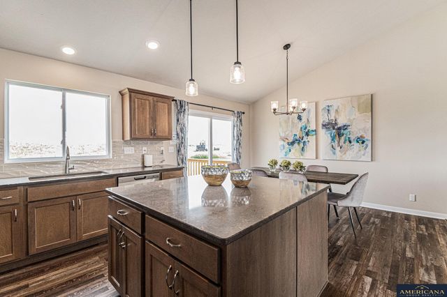 5401 N 182 Street, Elkhorn, NE 68022