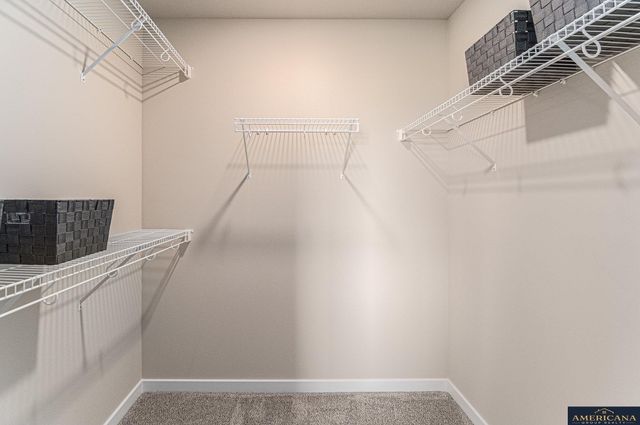 5401 N 182 Street, Elkhorn, NE 68022