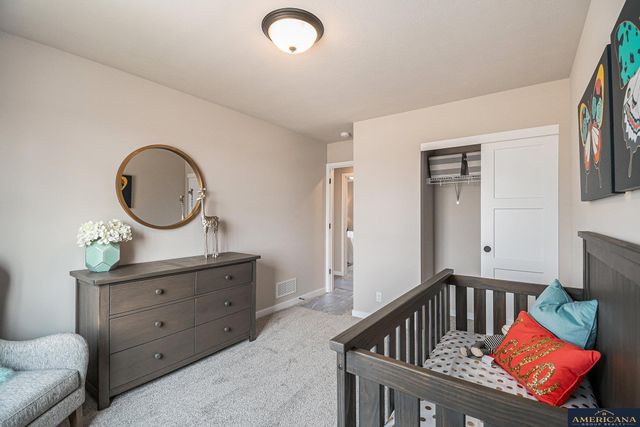 5401 N 182 Street, Elkhorn, NE 68022