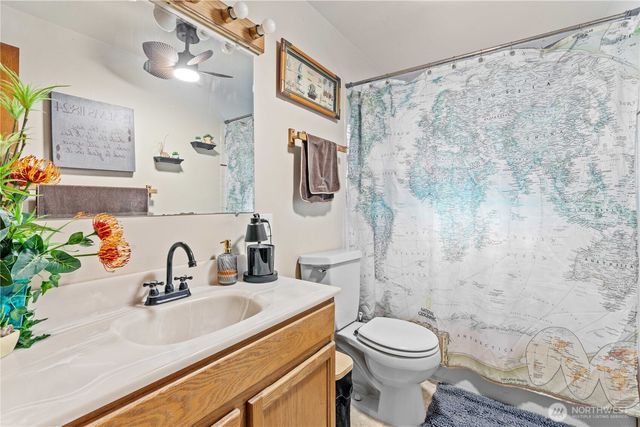 22415 Military Road S, Seatac, WA 98198