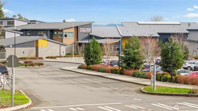 22415 Military Road S, Seatac, WA 98198