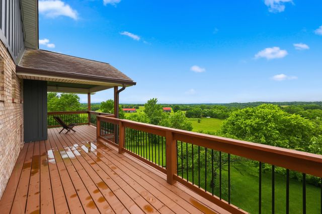 1011 Sunnyview Lane, Frankfort, KY 40601