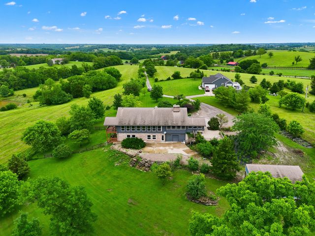 1011 Sunnyview Lane, Frankfort, KY 40601