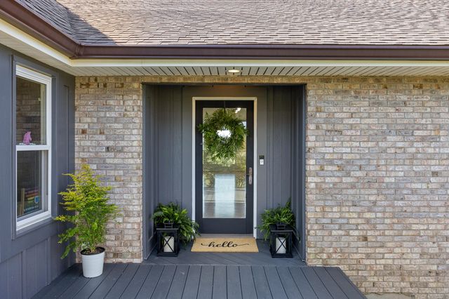 1011 Sunnyview Lane, Frankfort, KY 40601