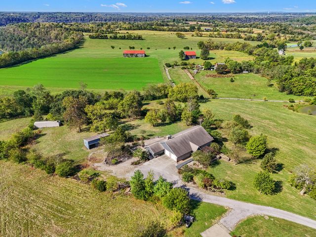 1011 Sunnyview Lane, Frankfort, KY 40601