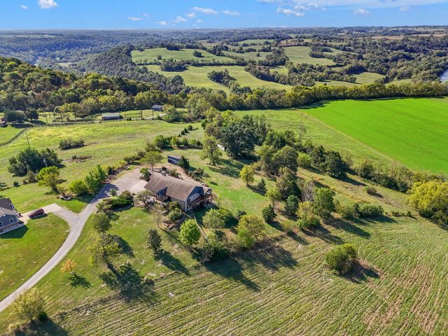 1011 Sunnyview Lane, Frankfort, KY 40601