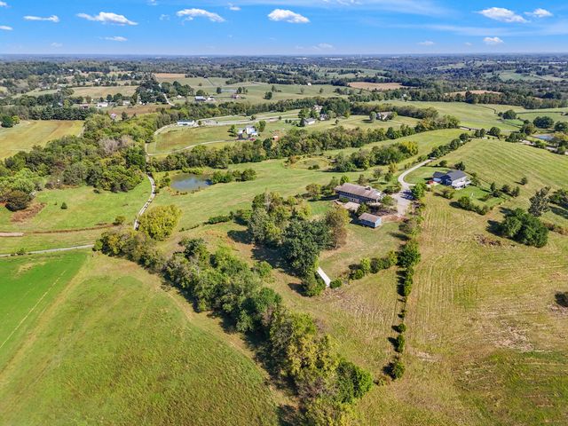 1011 Sunnyview Lane, Frankfort, KY 40601