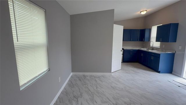 8623 N WILLOW AVENUE B, Tampa, FL 33604