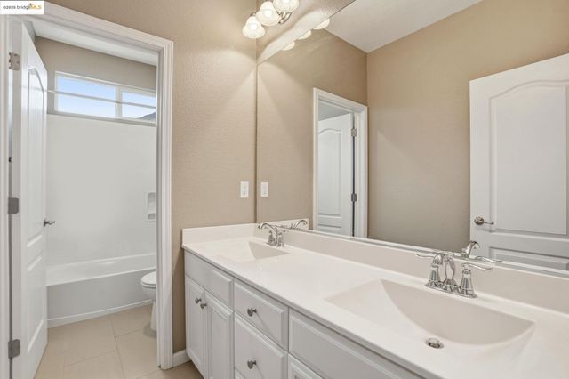 8047 Westport Cir, Discovery Bay, CA 94505