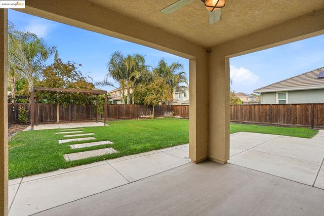 8047 Westport Cir, Discovery Bay, CA 94505