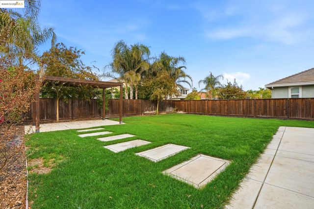 8047 Westport Cir, Discovery Bay, CA 94505