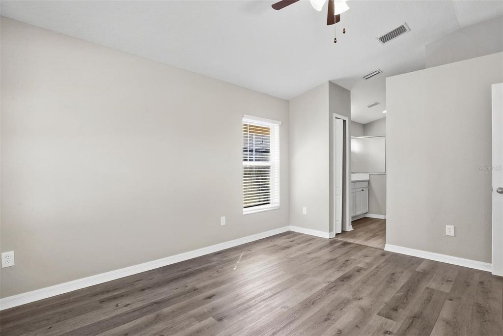 Image 29 of property listing at 18933 NEW PASSAGE BOULEVARD, Land O Lakes, FL 34638