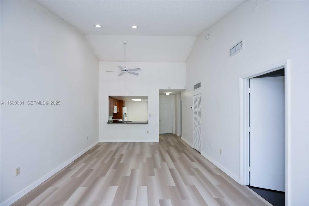 446 SW 113th Way 446, Pembroke Pines, FL 33025