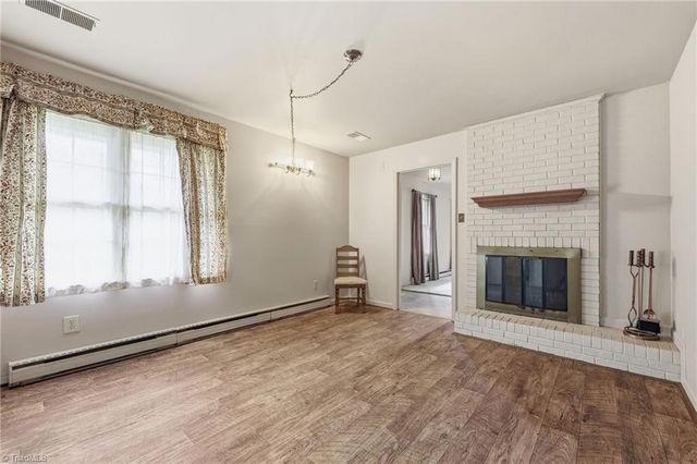 2101 W Vandalia Road, Greensboro, NC 27407