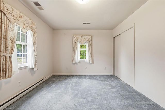 2101 W Vandalia Road, Greensboro, NC 27407