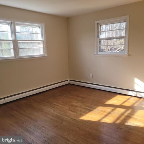 2720 HAUCK RD, Green Lane, PA 18054