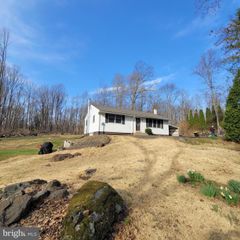 2720 HAUCK RD, Green Lane, PA 18054