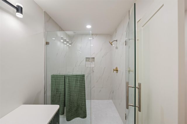 9323 Portal Drive, Houston, TX 77031