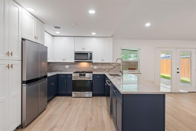 9323 Portal Drive, Houston, TX 77031
