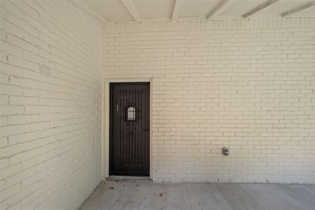 9323 Portal Drive, Houston, TX 77031