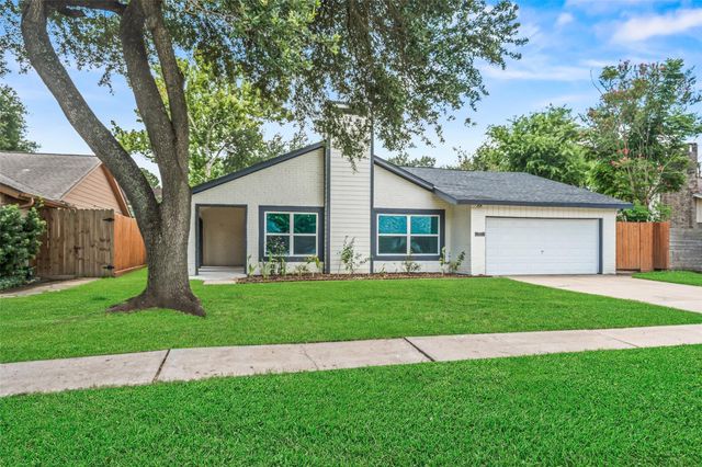 9323 Portal Drive, Houston, TX 77031