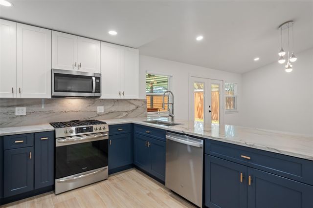9323 Portal Drive, Houston, TX 77031