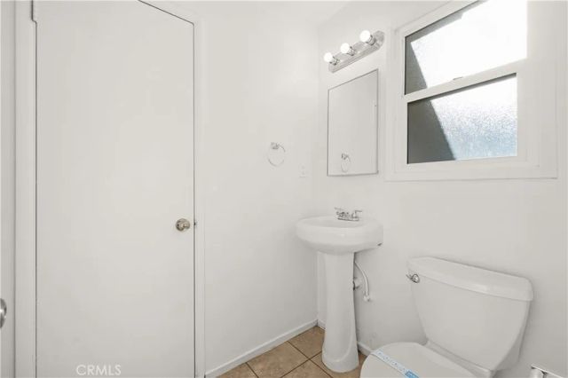 7557 Toyon Avenue, Fontana, CA 92336