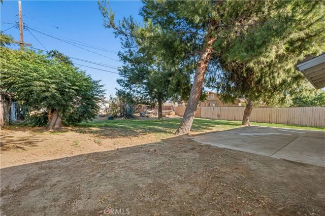 7557 Toyon Avenue, Fontana, CA 92336