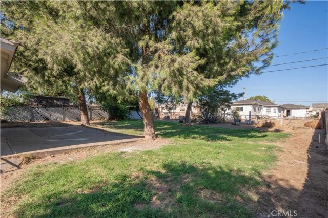 7557 Toyon Avenue, Fontana, CA 92336
