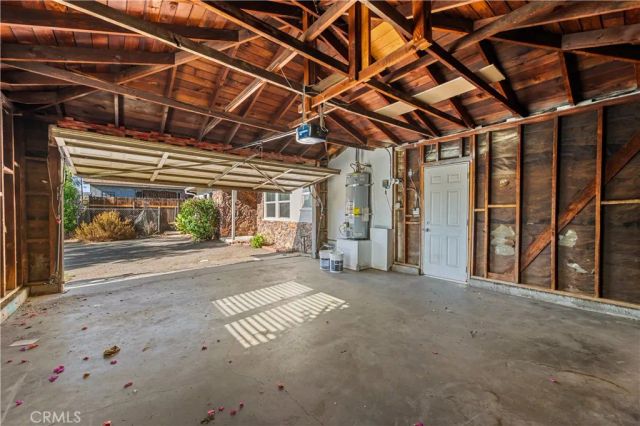 7557 Toyon Avenue, Fontana, CA 92336