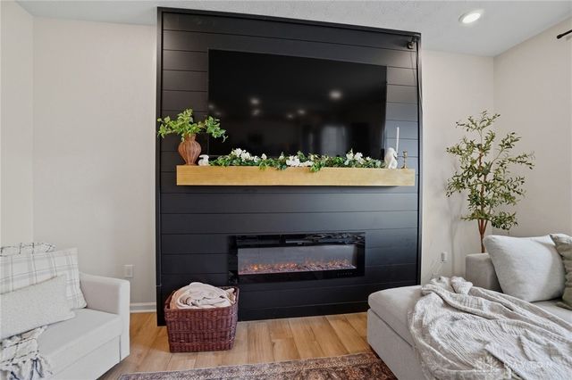 164 Autumn Maple Lane, Brookville, OH 45309