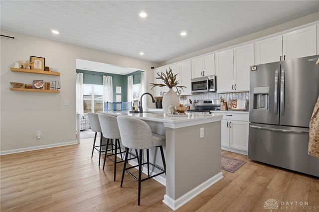 164 Autumn Maple Lane, Brookville, OH 45309