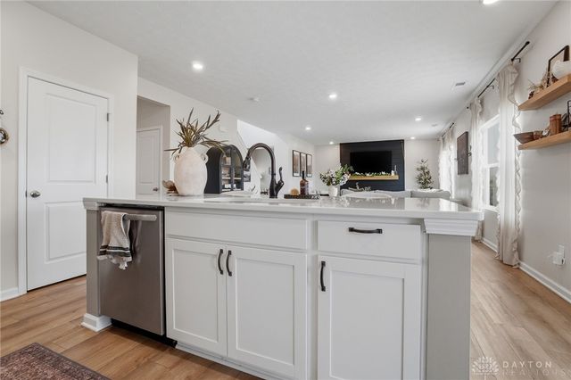 164 Autumn Maple Lane, Brookville, OH 45309