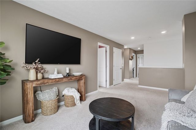 164 Autumn Maple Lane, Brookville, OH 45309