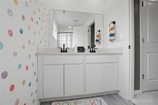 164 Autumn Maple Lane, Brookville, OH 45309