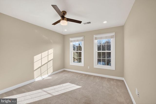 8110 MEADOW SPRINGS CT, Vienna, VA 22182