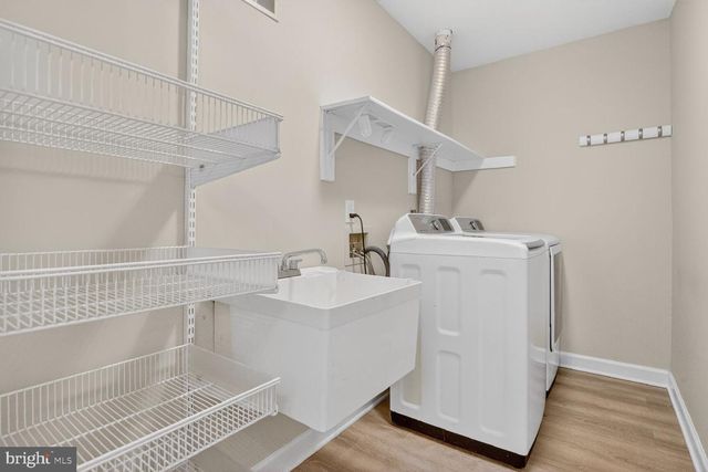 8110 MEADOW SPRINGS CT, Vienna, VA 22182