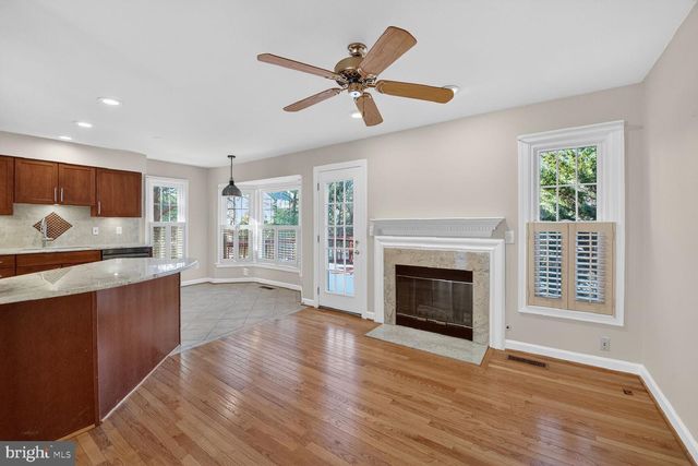 8110 MEADOW SPRINGS CT, Vienna, VA 22182