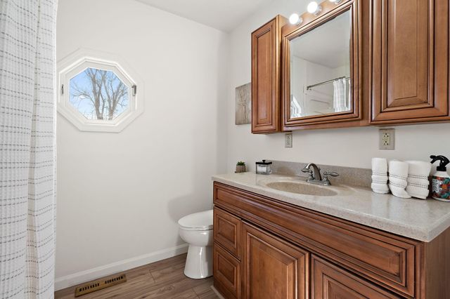 140 Lexington Street, Valparaiso, IN 46385