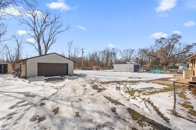 140 Lexington Street, Valparaiso, IN 46385