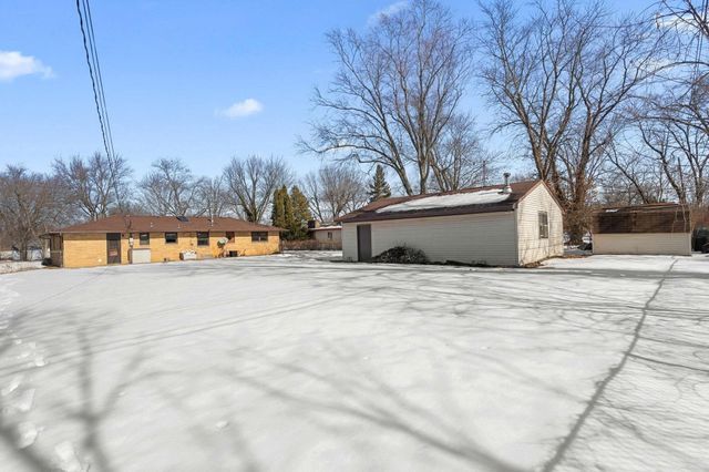 140 Lexington Street, Valparaiso, IN 46385