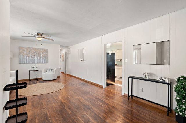 140 Lexington Street, Valparaiso, IN 46385