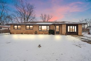 140 Lexington Street, Valparaiso, IN 46385