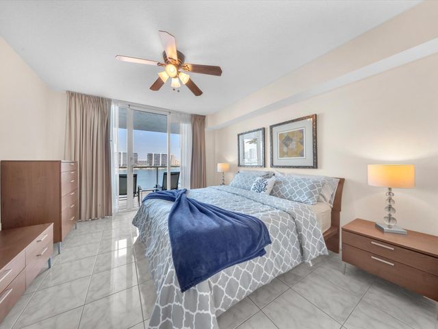 18100 N Bay Road 707, Sunny Isles Beach, FL 33160