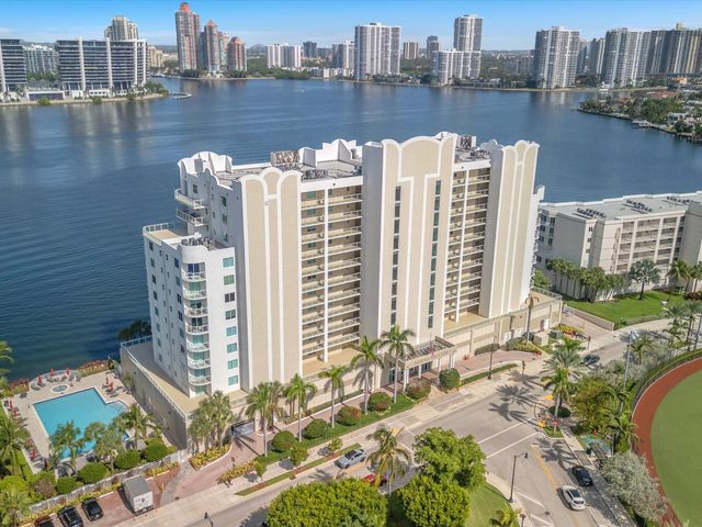 18100 N Bay Road 707, Sunny Isles Beach, FL 33160
