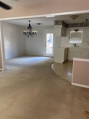 211 Fitz Road, Alvin, TX 77511