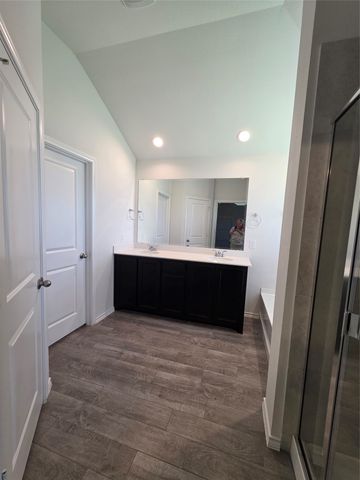1644 Glade Meadows Drive, Burleson, TX 76058