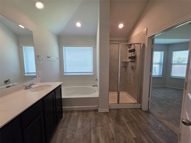 1644 Glade Meadows Drive, Burleson, TX 76058