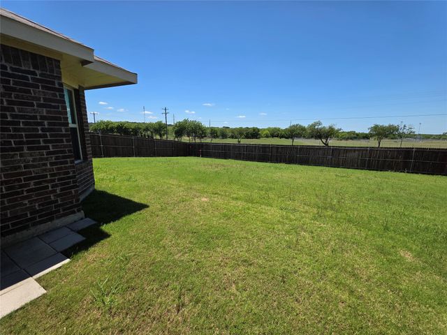 1644 Glade Meadows Drive, Burleson, TX 76058
