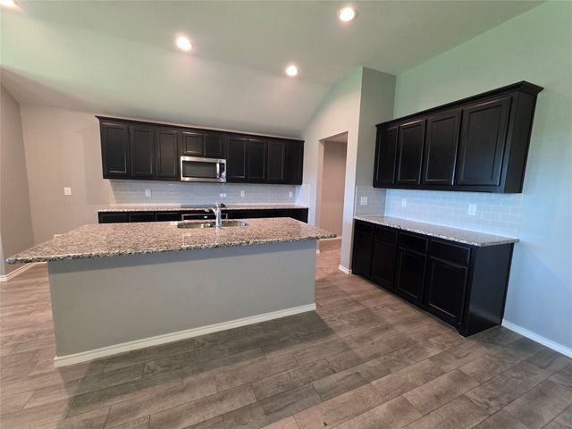 1644 Glade Meadows Drive, Burleson, TX 76058
